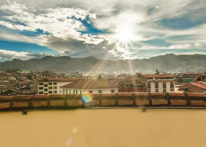 Warari Hotel